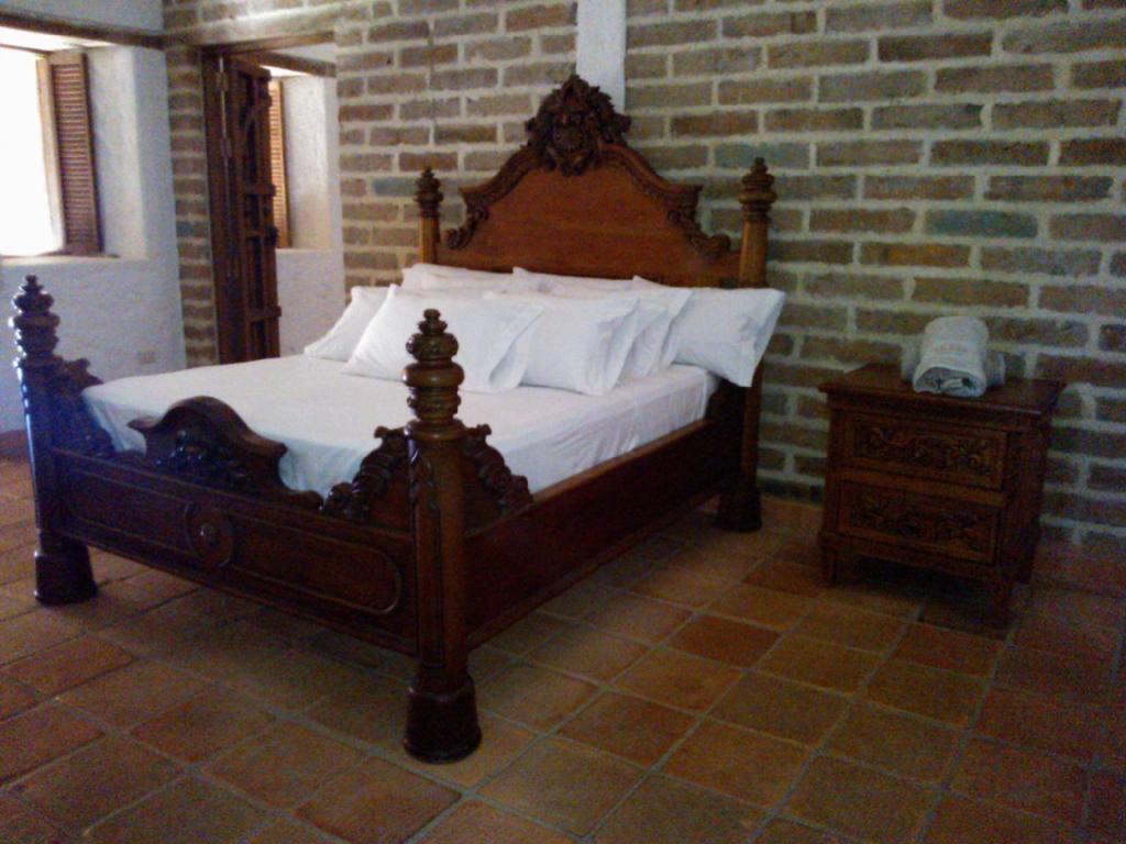 Hotel Santa Barbara Colonial - Santa Fe De Antioquia Quarto foto